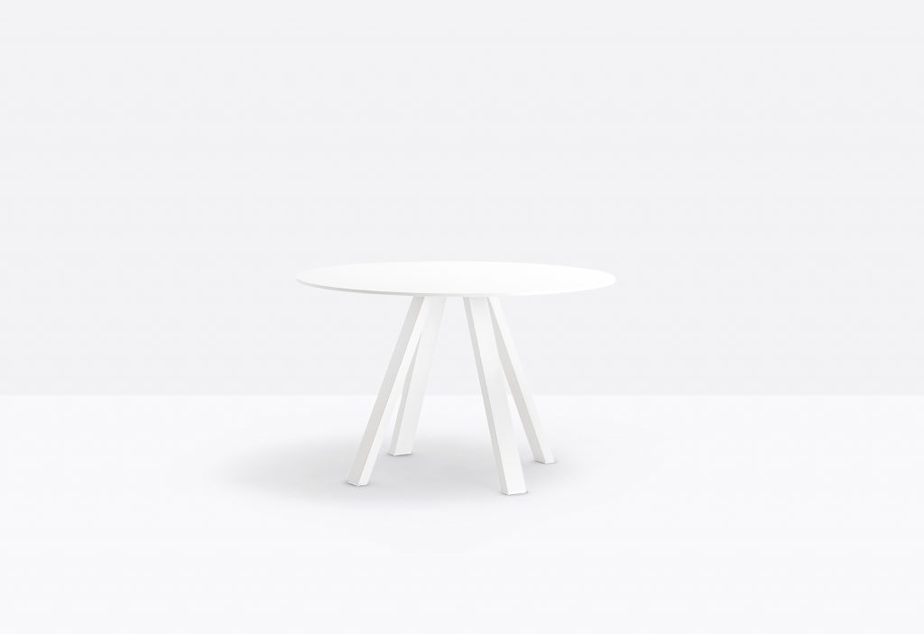 Arki Table by Pedrali - Image 4